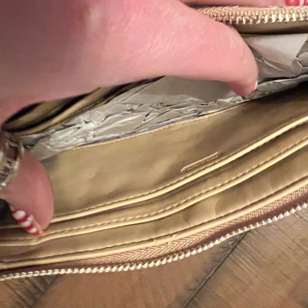 Coach Kyra Signature Zip Wallet (Style No. F47419) New With Tags - Picture 8 of 9
